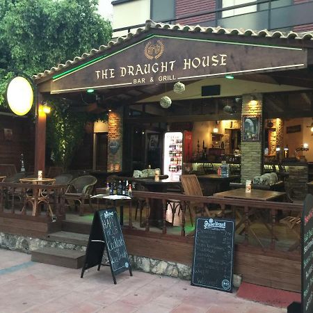 The Draught House Pub-Inn Malia Buitenkant foto