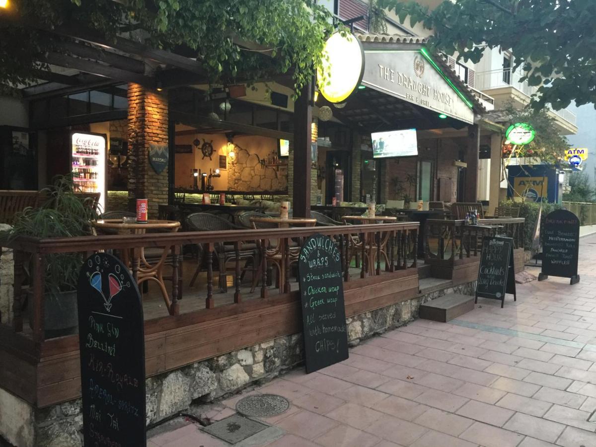 The Draught House Pub-Inn Malia Buitenkant foto